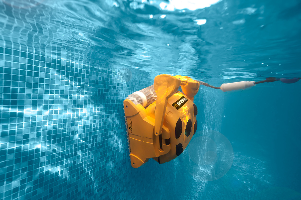 Pulitore automatico per piscine DOLPHIN WAVE 100